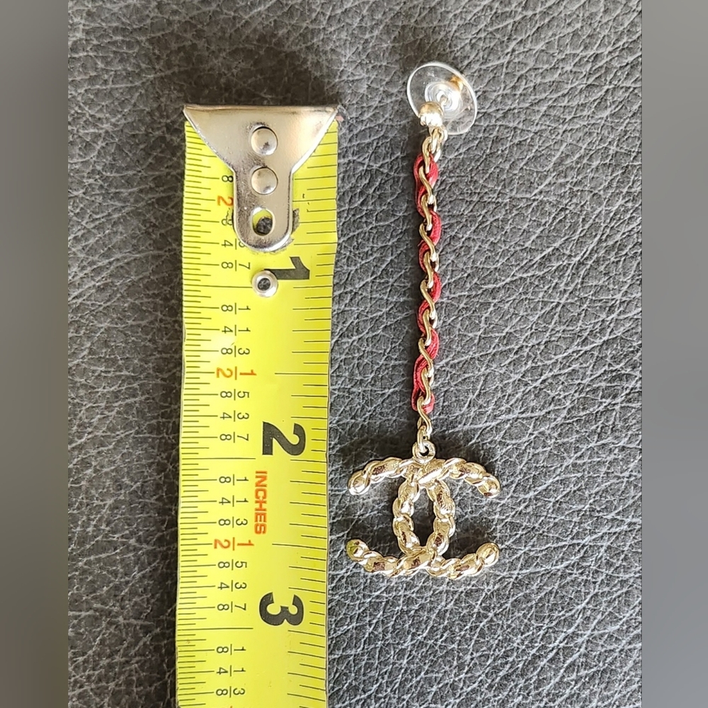 Chanel CC Leather Chain Drop Earrings - Picture 8 of 8